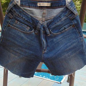 NWOT Bullhead Blue Denim Shorts Sz 3S Bootcut